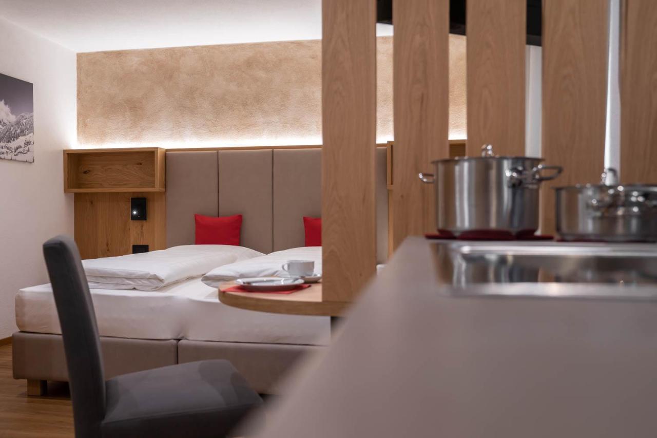 Garni Piz Da L'Ander Hotel Corvara In Badia Bagian luar foto